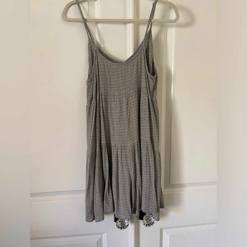 Romper - Picture 2 of 7